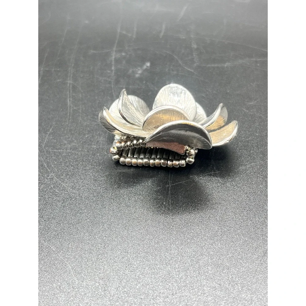 N/A silver tone